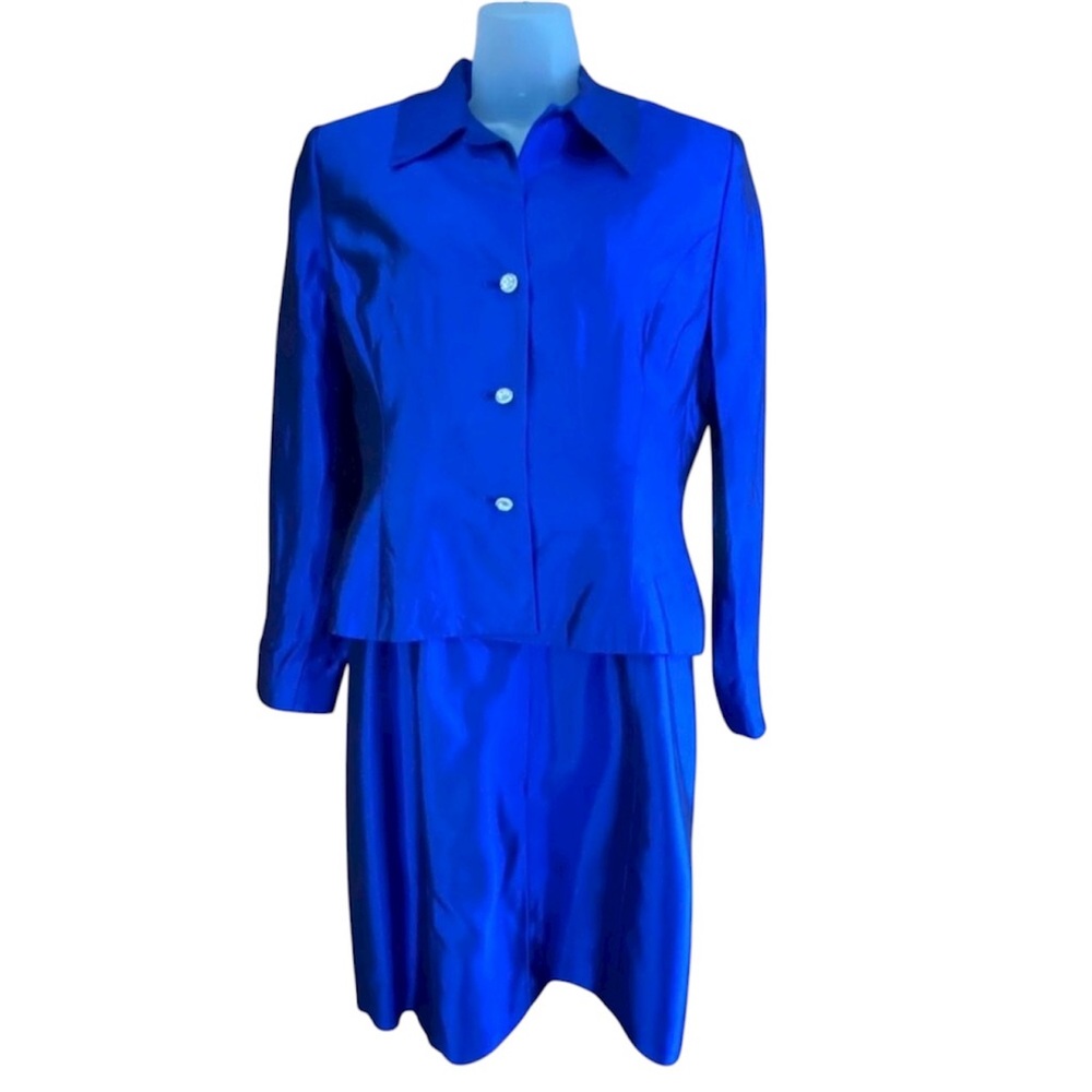 Elegant Blue Women's Wedding Dress EUC.